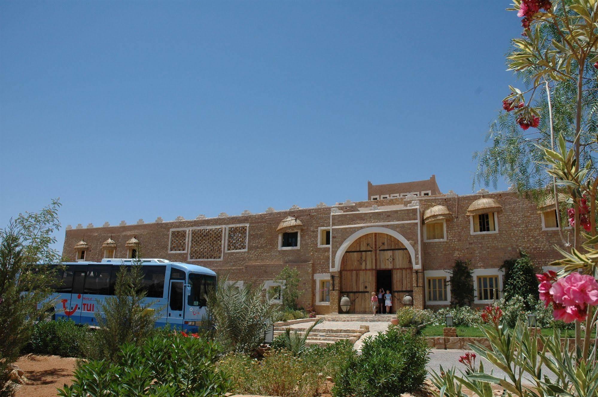 Hotel Dakyanus Tataouine Exterior photo